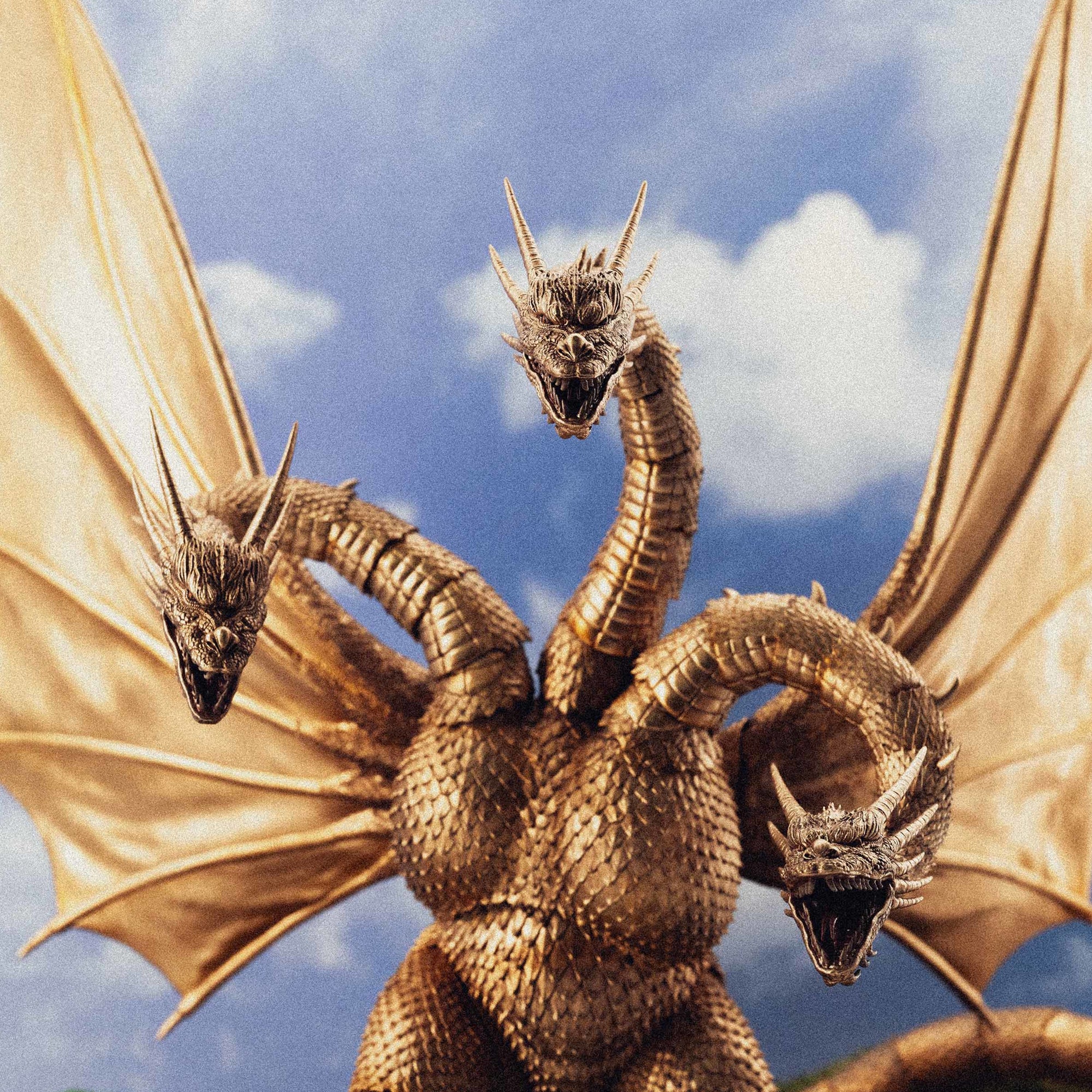 HIYA  Exquisite Basic Godzilla (1991) King Ghidorah Figure - Image 5